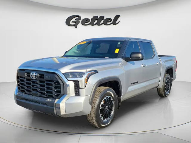 2023 Toyota Tundra SR5 4WD photo