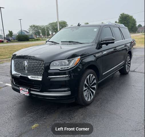 2023 Lincoln Navigator Reserve 4WD photo
