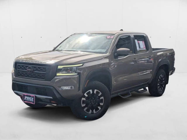 2023 Nissan Frontier PRO-4X 4WD photo
