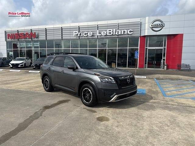 2023 Nissan Pathfinder Rock Creek 4WD photo