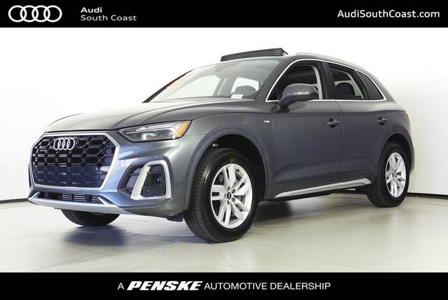 2023 Audi Q5 S line Premium AWD photo