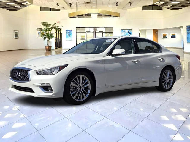 2023 Infiniti Q50 LUXE RWD photo