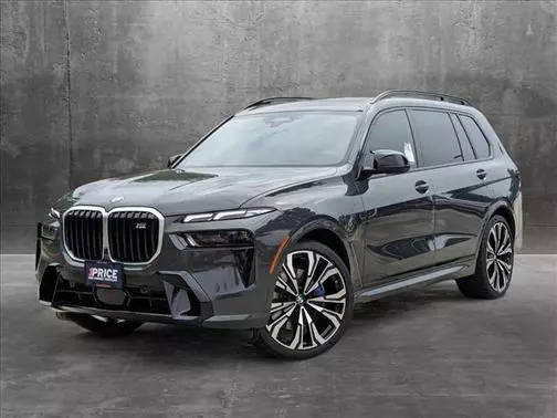 2023 BMW X7 M60i AWD photo