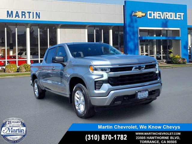 2023 Chevrolet Silverado 1500 RST 4WD photo