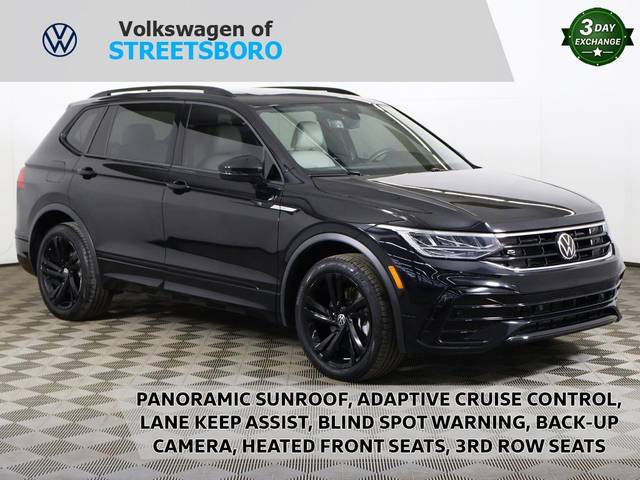 2023 Volkswagen Tiguan SE R-Line Black FWD photo