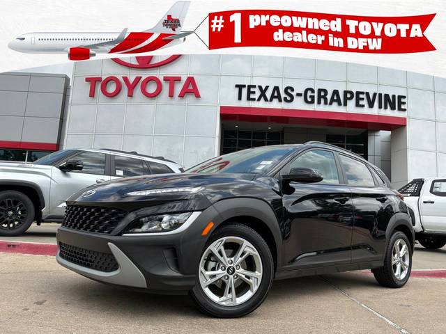 2023 Hyundai Kona SEL FWD photo