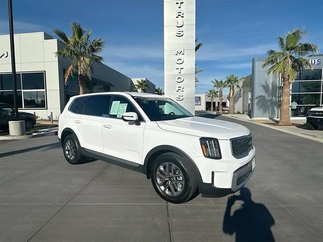 2023 Kia Telluride LX FWD photo
