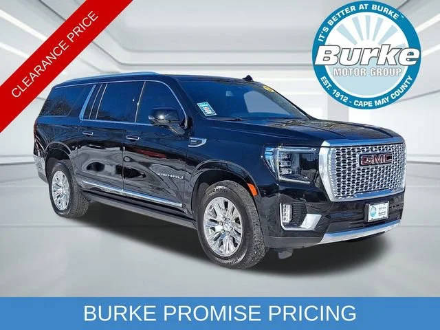 2023 GMC Yukon XL Denali 4WD photo