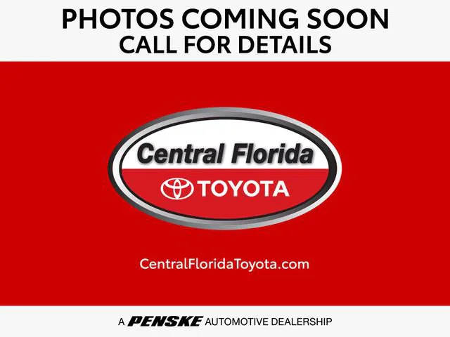 2023 Toyota Corolla SE FWD photo