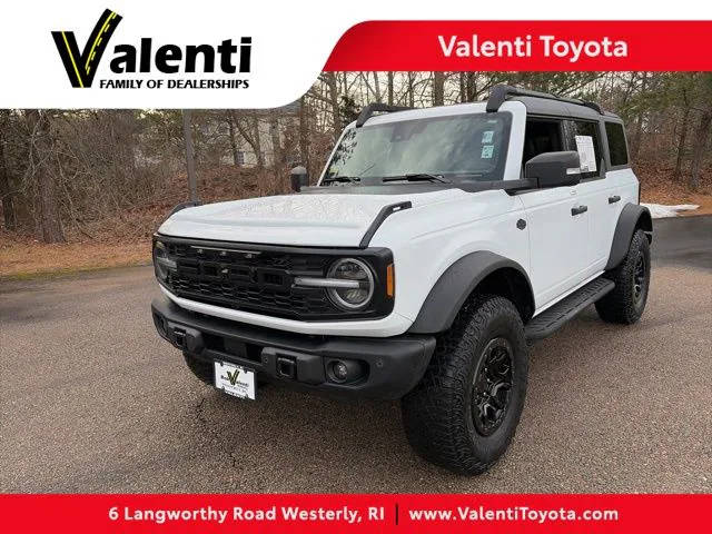 2023 Ford Bronco 4 Door Wildtrak 4WD photo