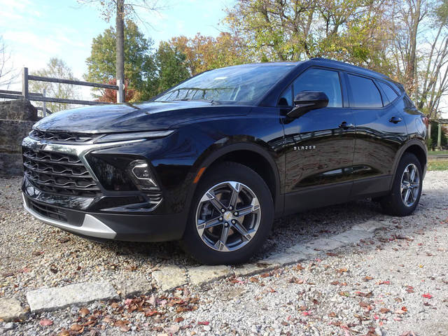 2023 Chevrolet Blazer LT AWD photo