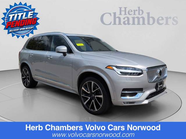 2023 Volvo XC90 Plus AWD photo