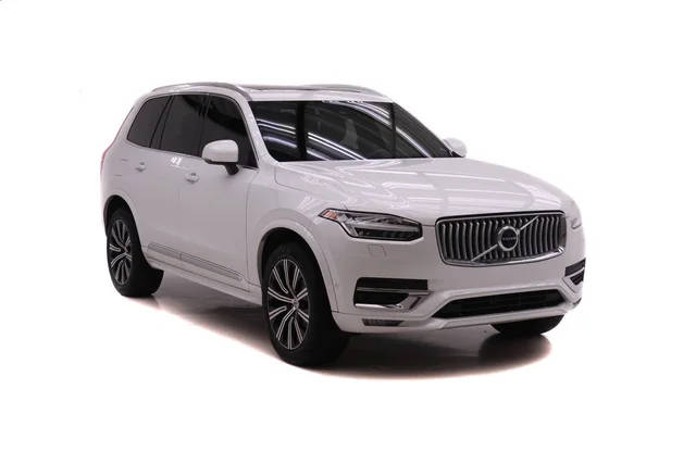 2023 Volvo XC90 Plus AWD photo
