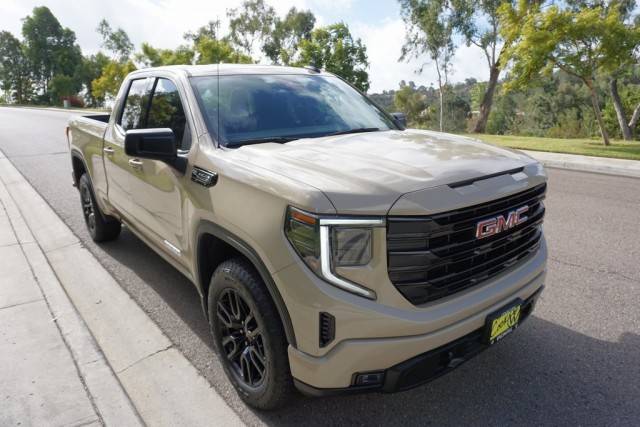 2023 GMC Sierra 1500 Elevation 4WD photo