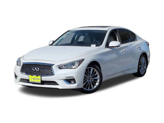 2023 Infiniti Q50 LUXE RWD photo
