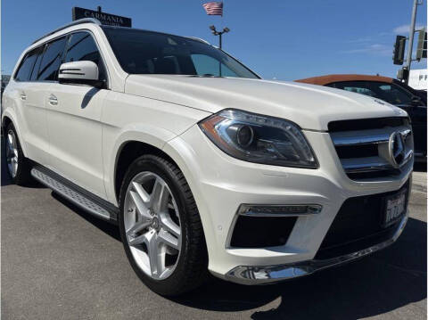 2015 Mercedes-Benz GL-Class GL 550 AWD photo