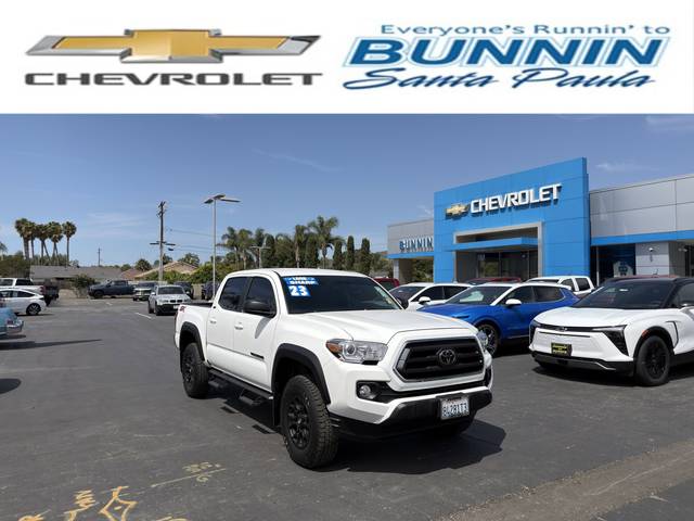 2023 Toyota Tacoma SR5 RWD photo