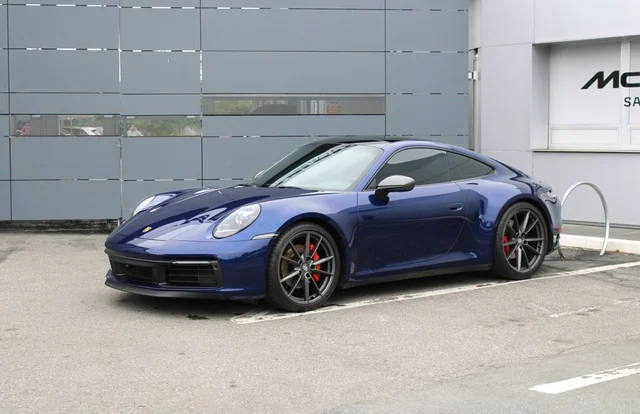 2023 Porsche 911 Carrera T RWD photo