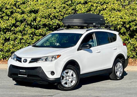 2015 Toyota RAV4 LE AWD photo