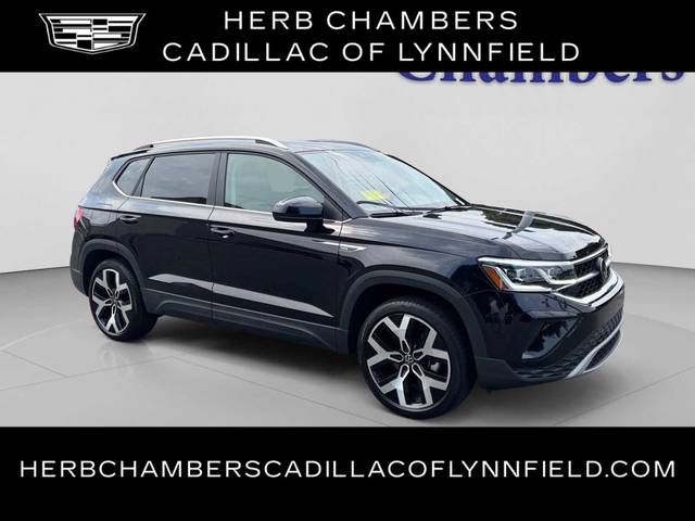 2023 Volkswagen Taos SEL AWD photo
