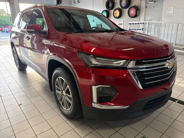 2023 Chevrolet Traverse LT Leather FWD photo