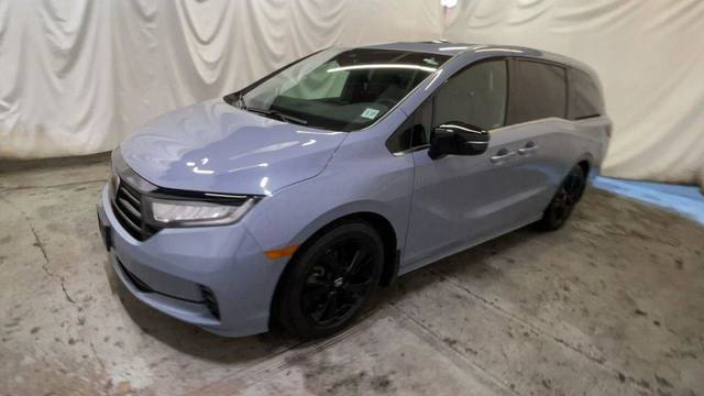 2023 Honda Odyssey Sport FWD photo