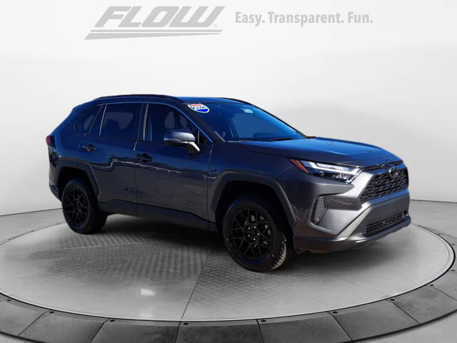 2023 Toyota RAV4 XLE AWD photo