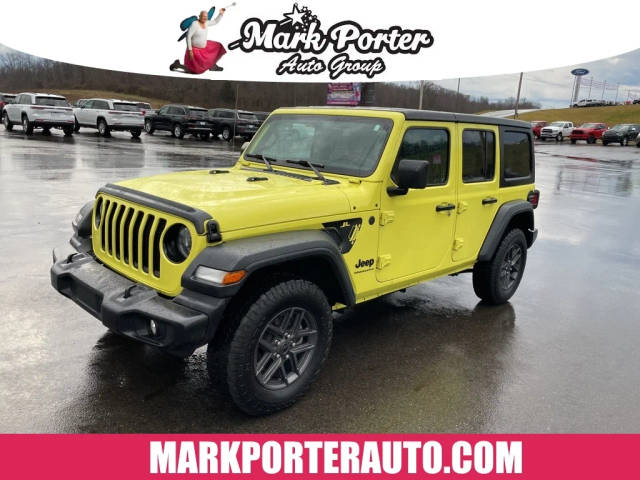 2023 Jeep Wrangler Unlimited Sport Altitude 4WD photo