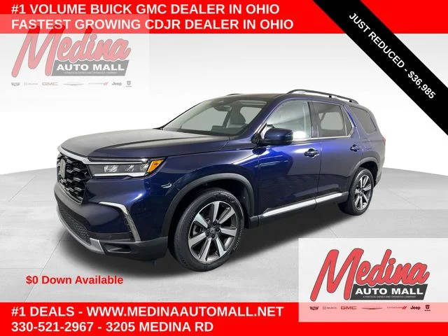 2023 Honda Pilot Touring AWD photo