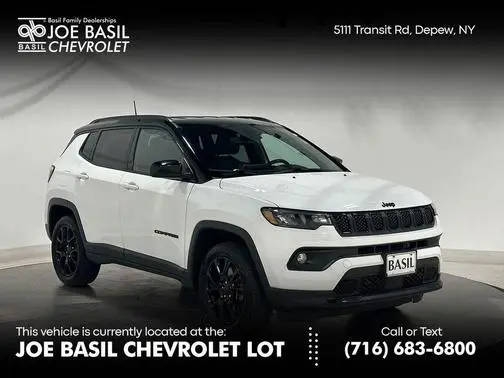2023 Jeep Compass Altitude 4WD photo