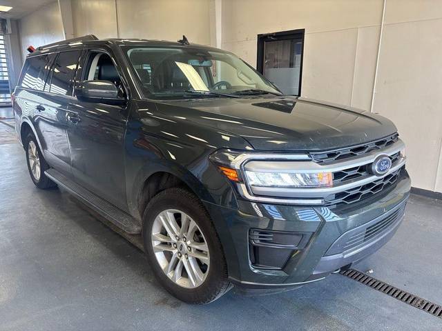 2023 Ford Expedition Max XLT 4WD photo
