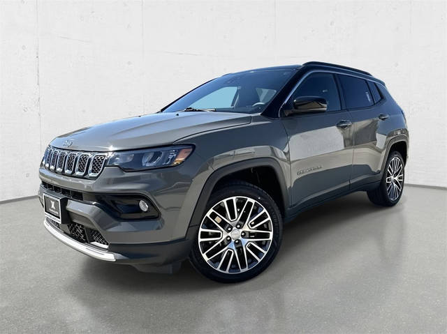 2023 Jeep Compass Limited 4WD photo