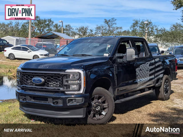 2023 Ford F-250 Super Duty XLT 4WD photo