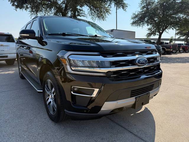 2023 Ford Expedition Max Limited 4WD photo