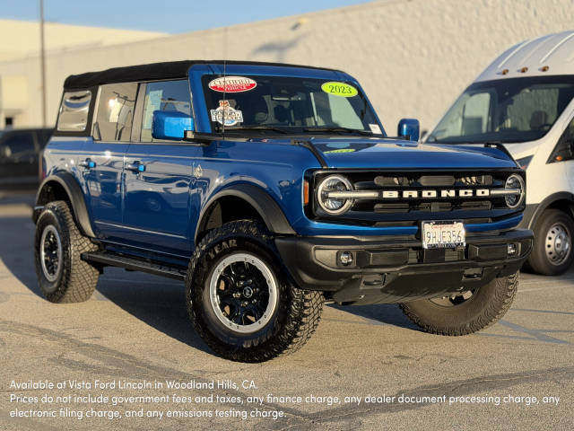 2023 Ford Bronco 4 Door Outer Banks 4WD photo