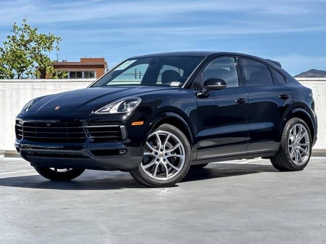 2023 Porsche Cayenne Coupe AWD photo
