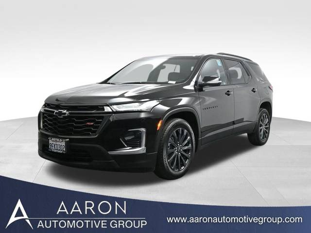 2023 Chevrolet Traverse RS FWD photo