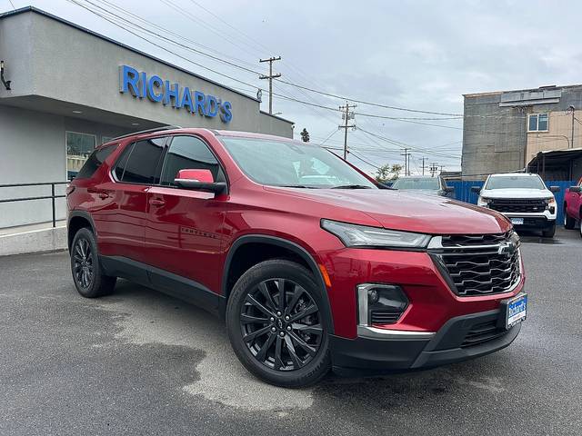 2023 Chevrolet Traverse RS FWD photo
