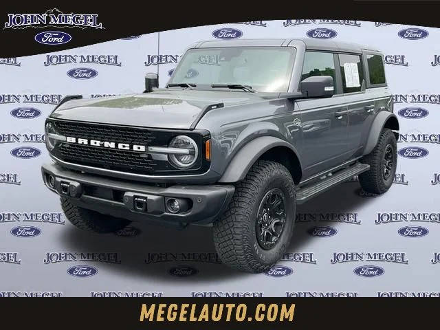 2023 Ford Bronco 4 Door Wildtrak 4WD photo