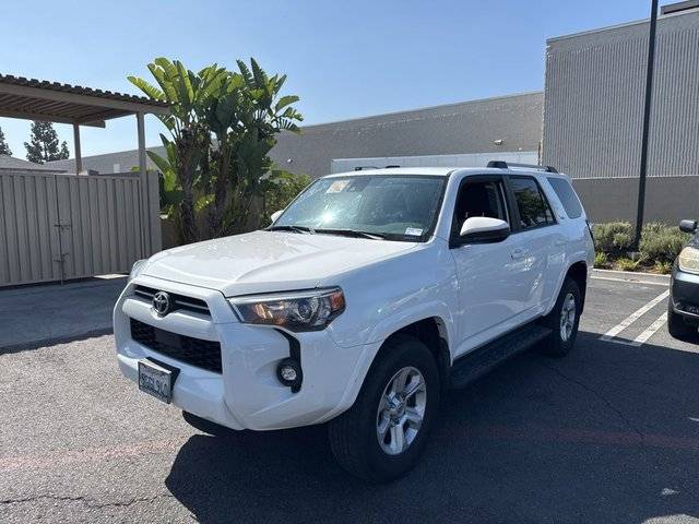 2022 Toyota 4Runner SR5 4WD photo