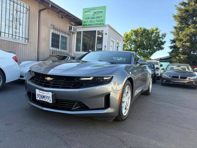 2021 Chevrolet Camaro 1LT RWD photo