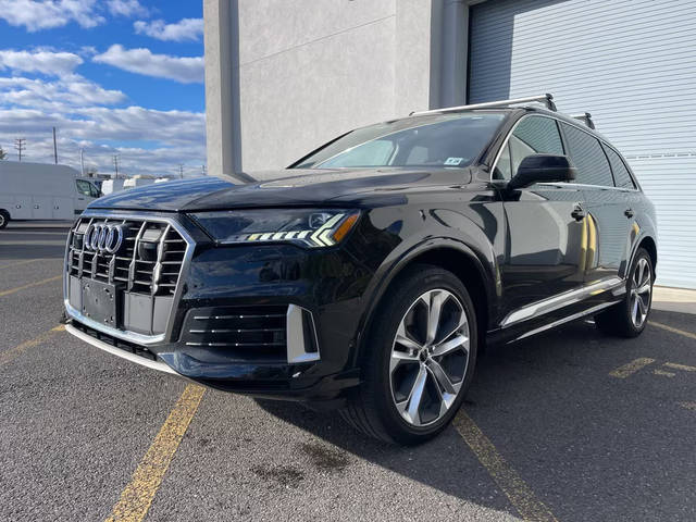 2023 Audi Q7 Premium Plus AWD photo