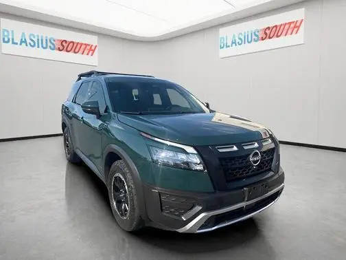 2023 Nissan Pathfinder Rock Creek 4WD photo
