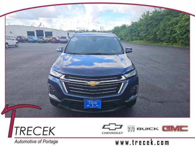 2023 Chevrolet Traverse LT Leather AWD photo