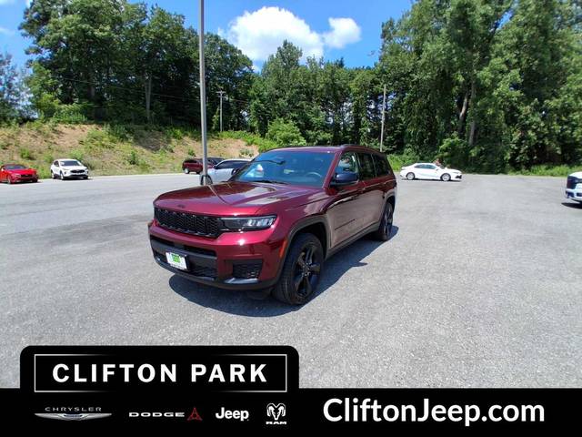2023 Jeep Grand Cherokee L Altitude 4WD photo