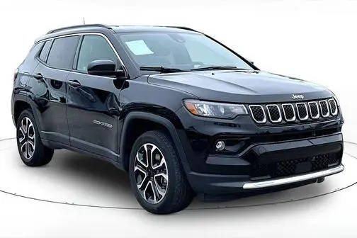 2023 Jeep Compass Limited 4WD photo