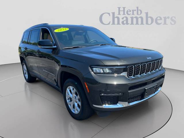 2023 Jeep Grand Cherokee L Limited 4WD photo