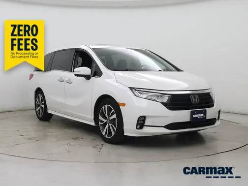 2023 Honda Odyssey Touring FWD photo