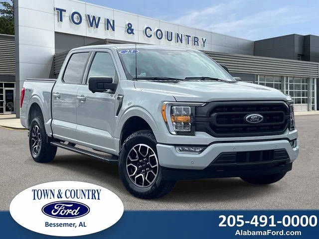 2023 Ford F-150 XLT 4WD photo