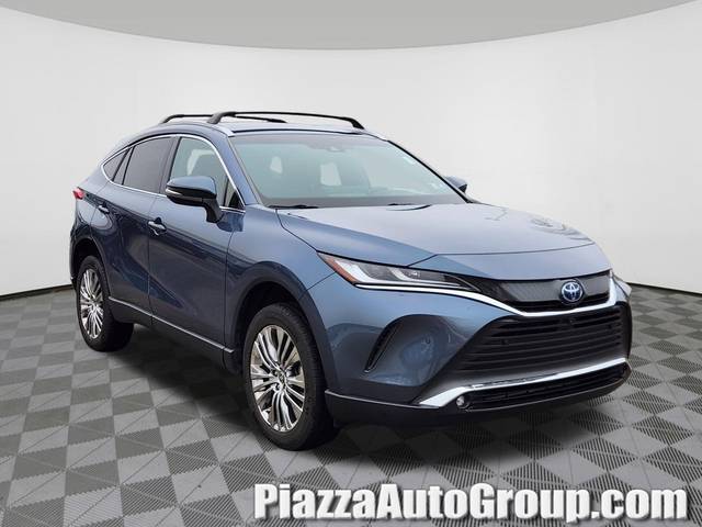 2023 Toyota Venza Limited AWD photo